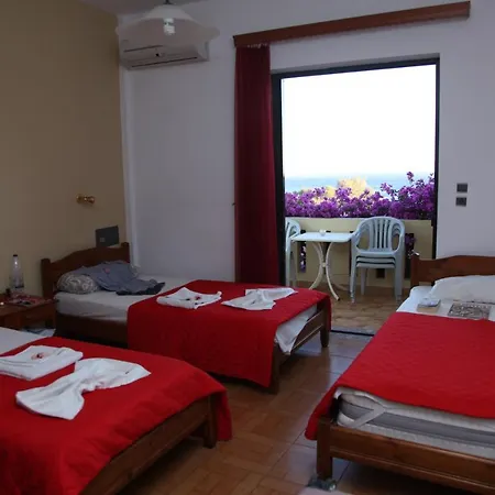 Sunrise Hotel & Apartments 2* Rodakino