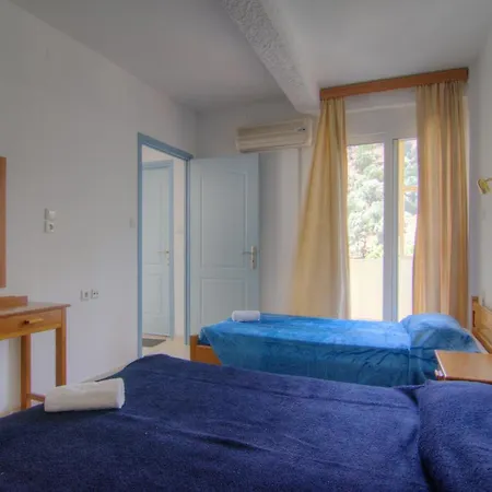 Aparthotel Sunrise Hotel & Apartments 2*
