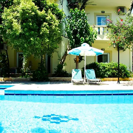 Sunrise Hotel & Apartments Rodakino